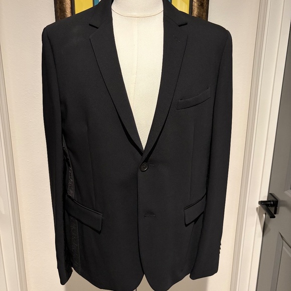 Fendi Mens Sport Coat - with logo embroidered down both sides - Picture 1 of 6